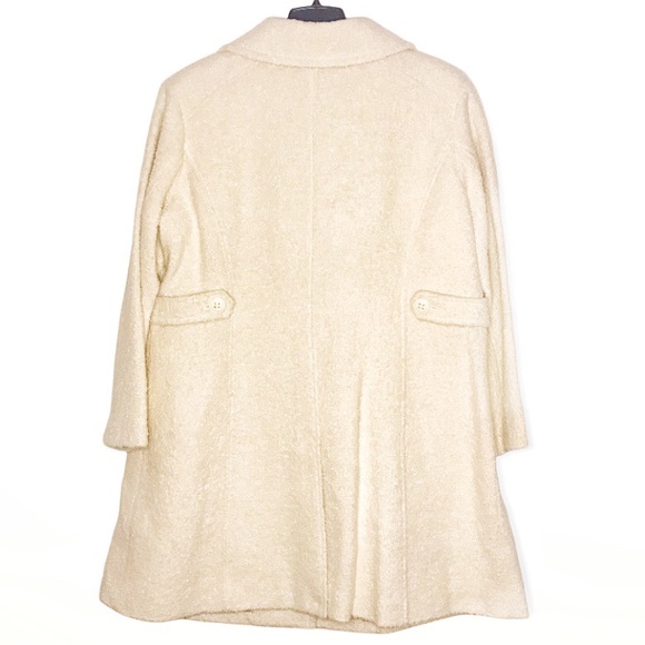 GALLERY bouclé wool blend coat!  Light cream And cream satin poly lining NEW - Picture 3 of 8